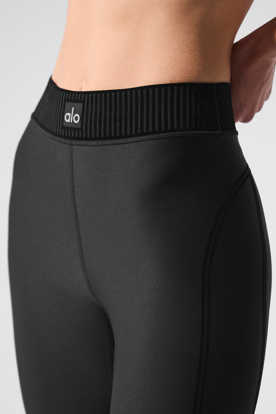 Airlift High-Waist 7/8 Line Up Legging - Black