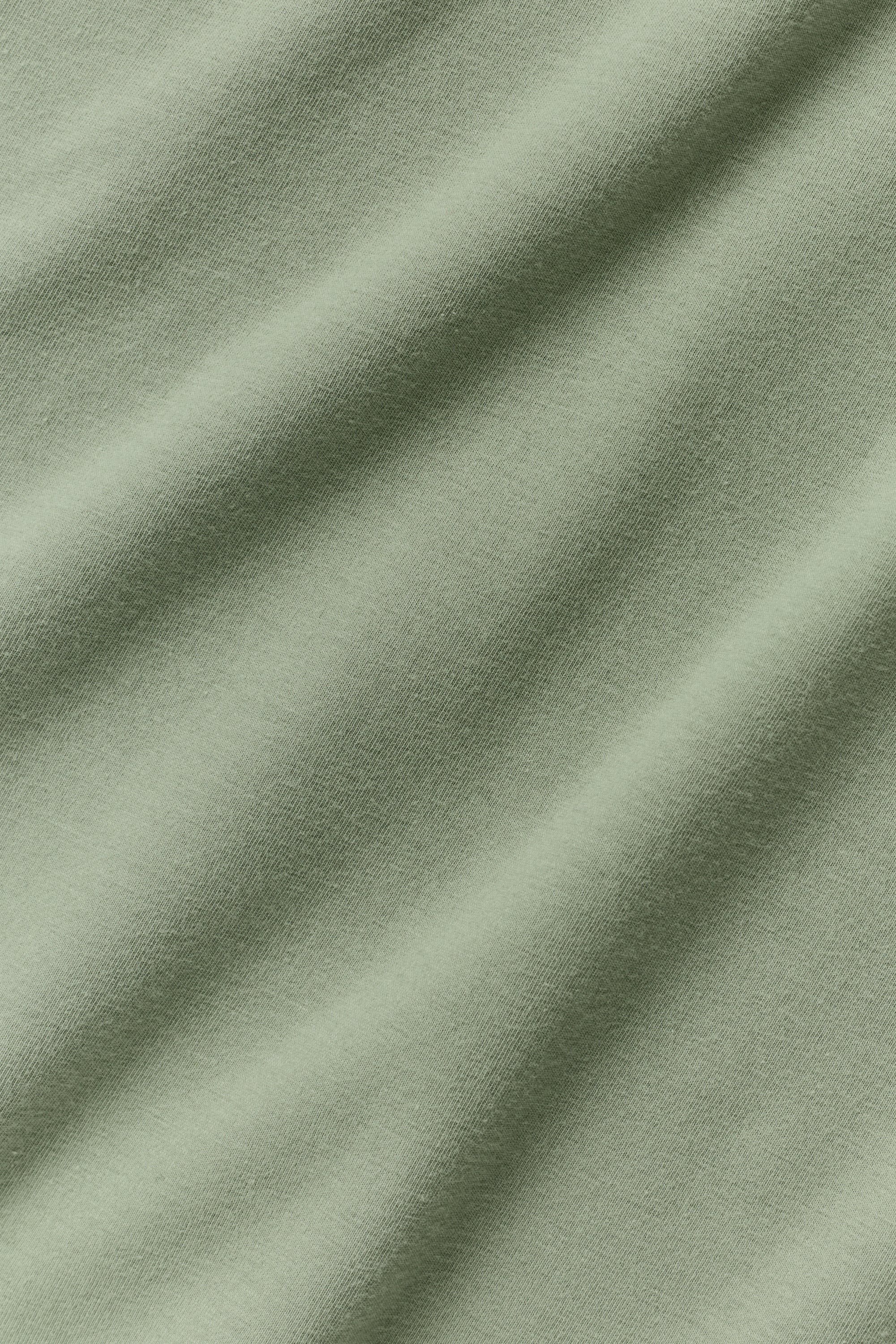 Street Essential Tee - Dune Grass