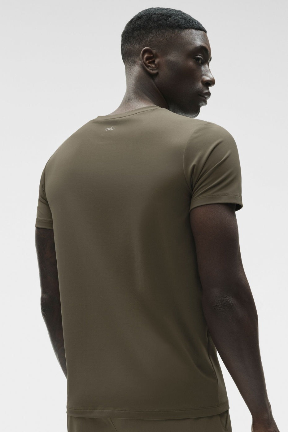 Conquer Reform Crewneck Short Sleeve - Olive Tree