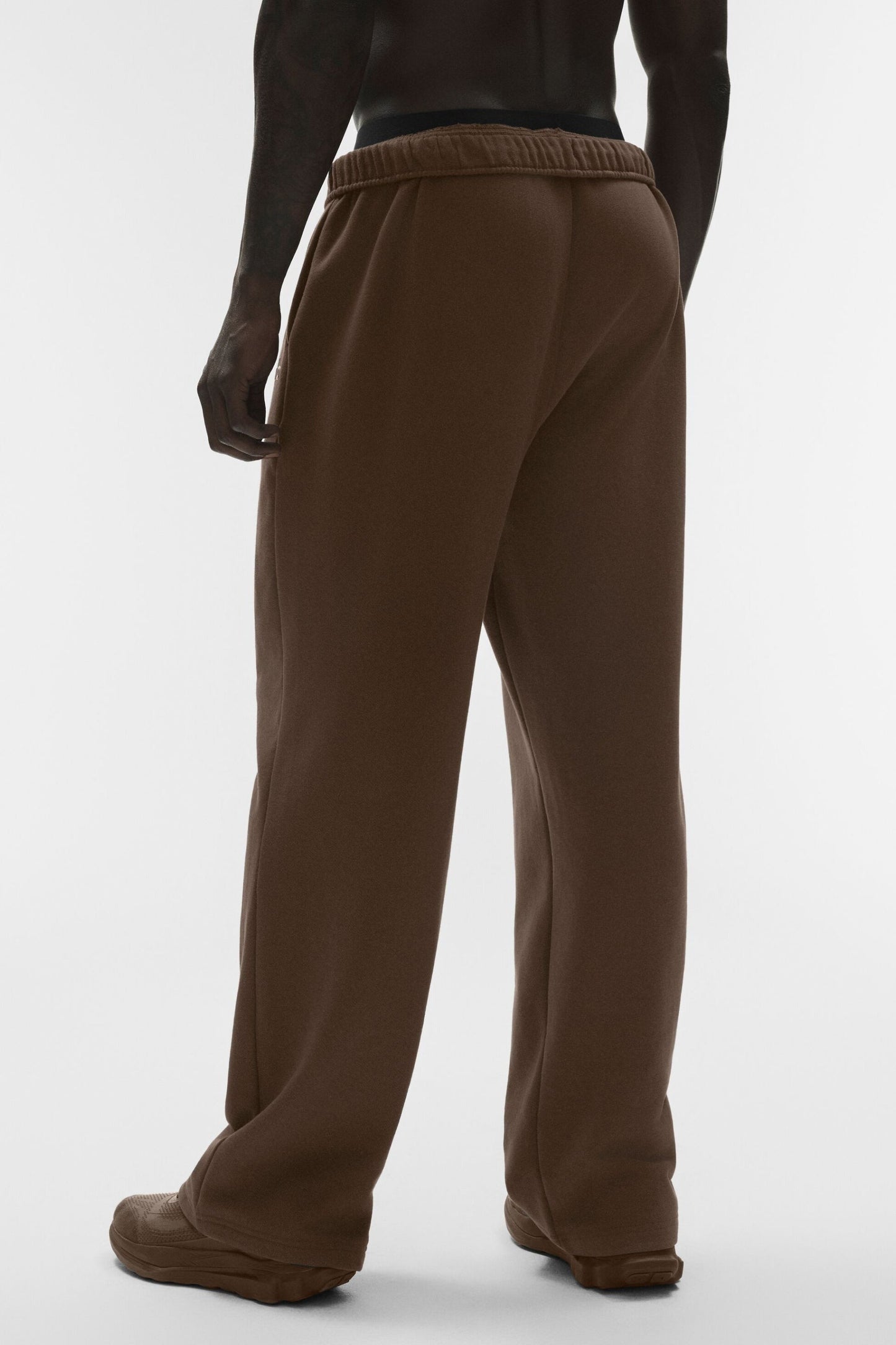 Accolade Straight Leg Sweatpant - Espresso