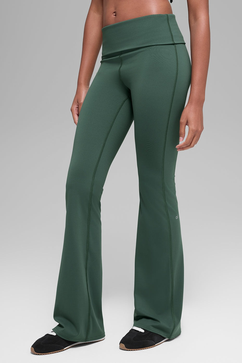 ALO Softsculpt Foldover Flare Legging (Regular) - Clover Green