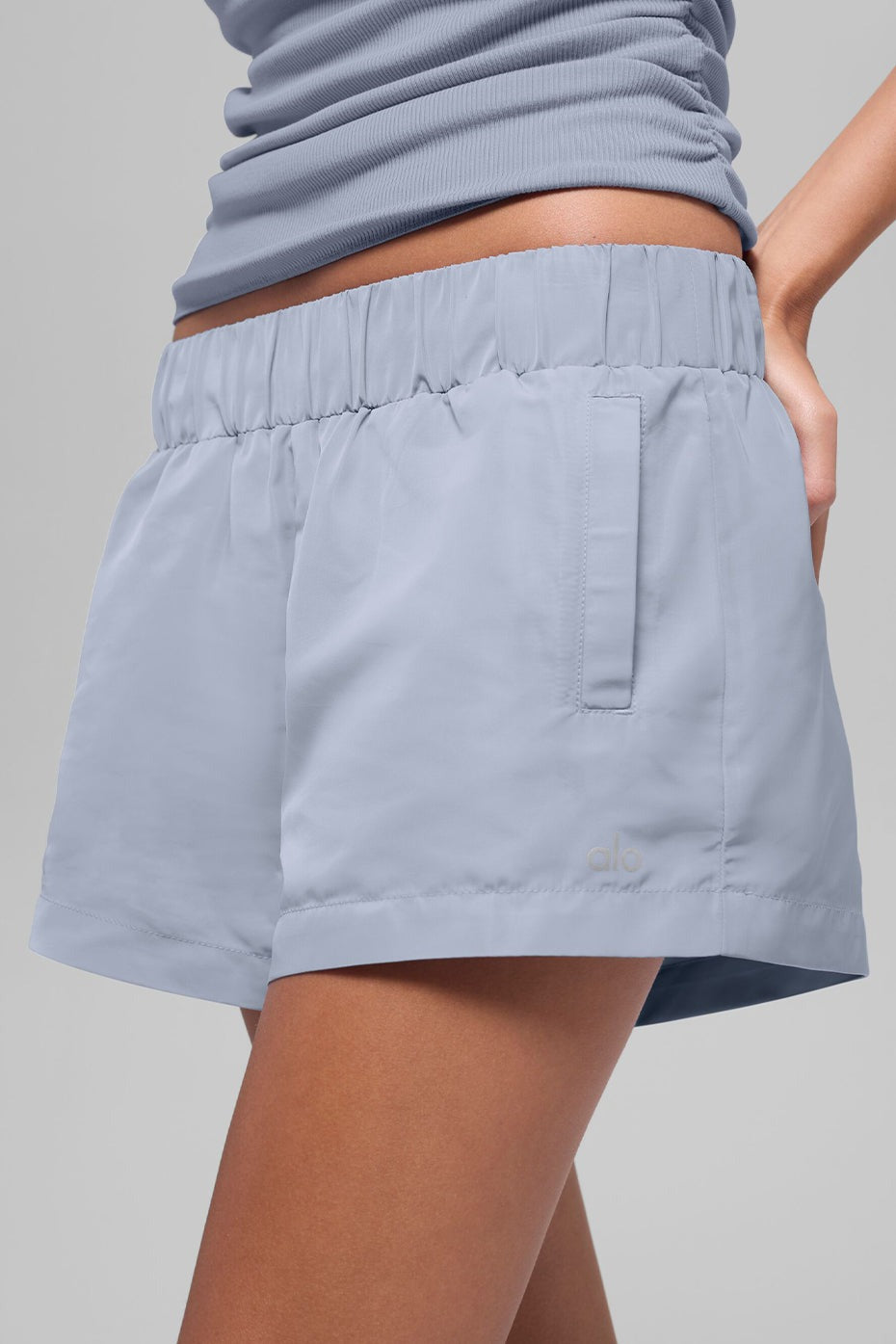 High-Waist Socialite Short - Winter Frost