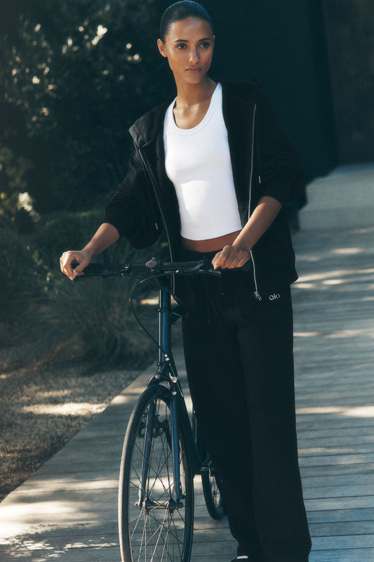 Accolade Straight Leg Sweatpant - Black