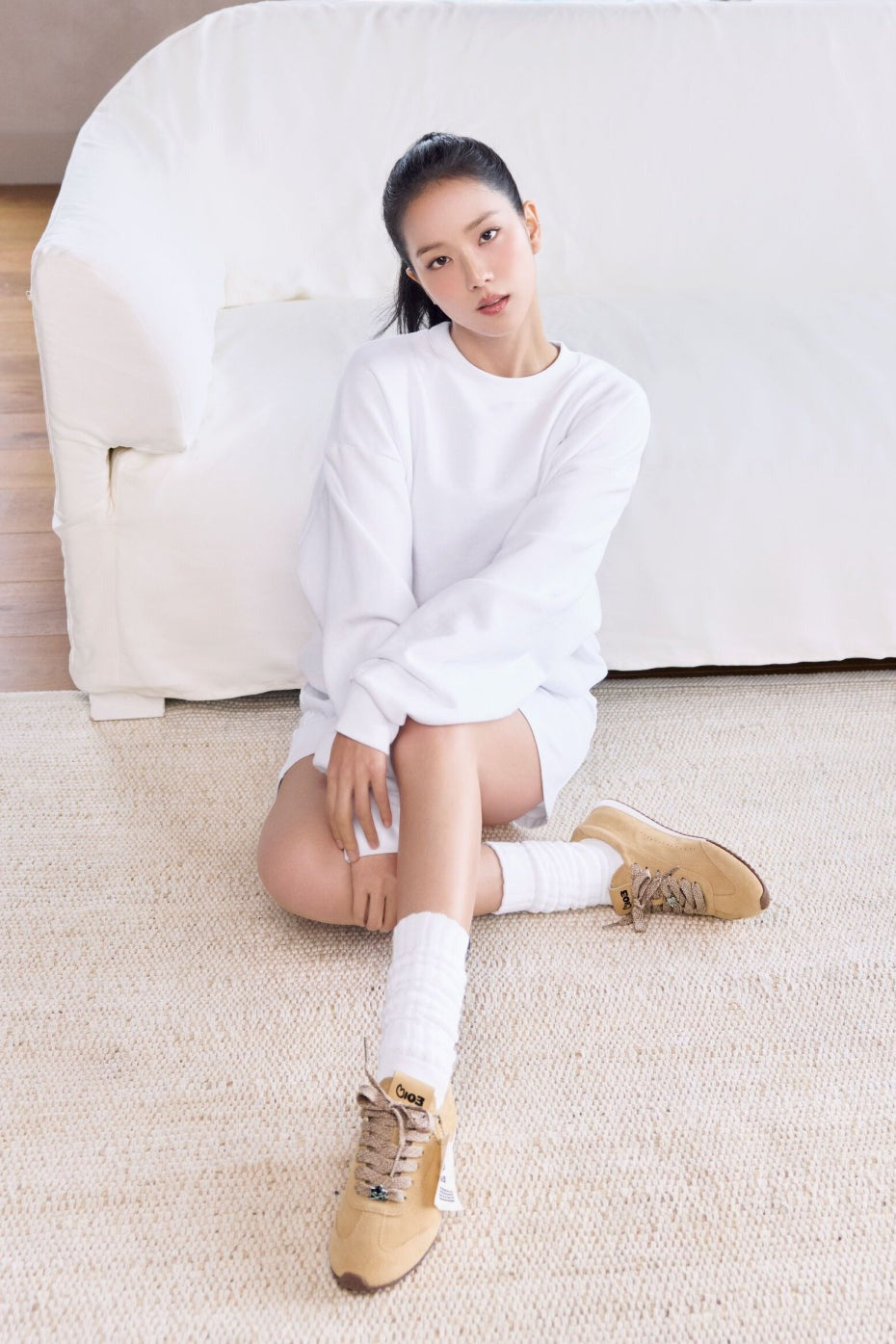 ALO Sunset Sneaker + Jisoo - Caramel Cream