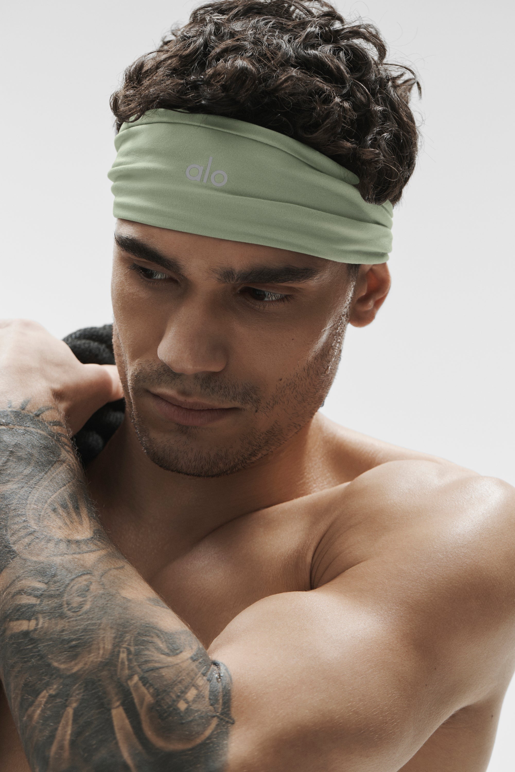 Performance Conquer Headband - Dune Grass