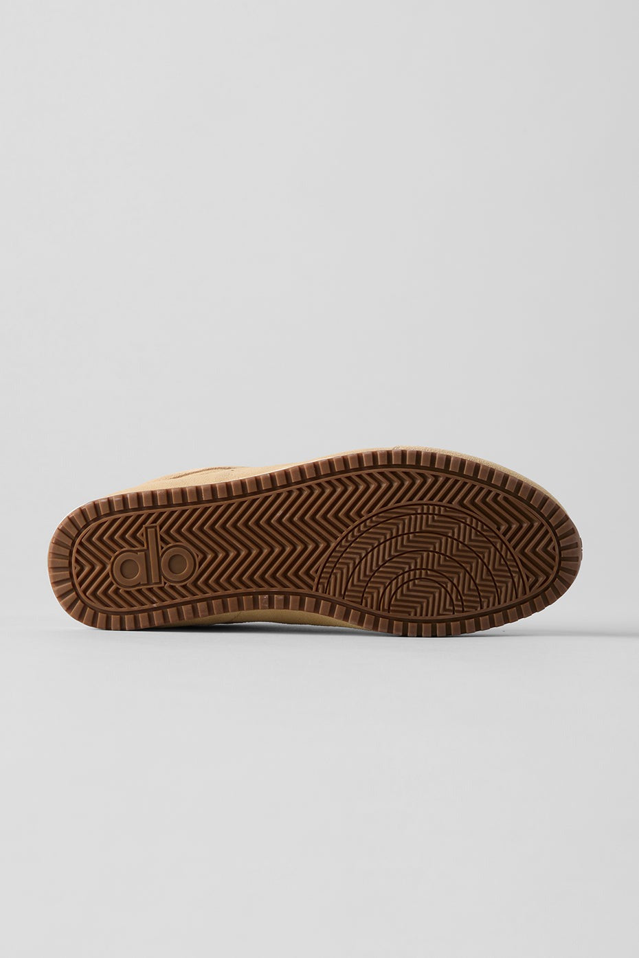 ALO Sunset Sneaker + Jisoo - Caramel Cream