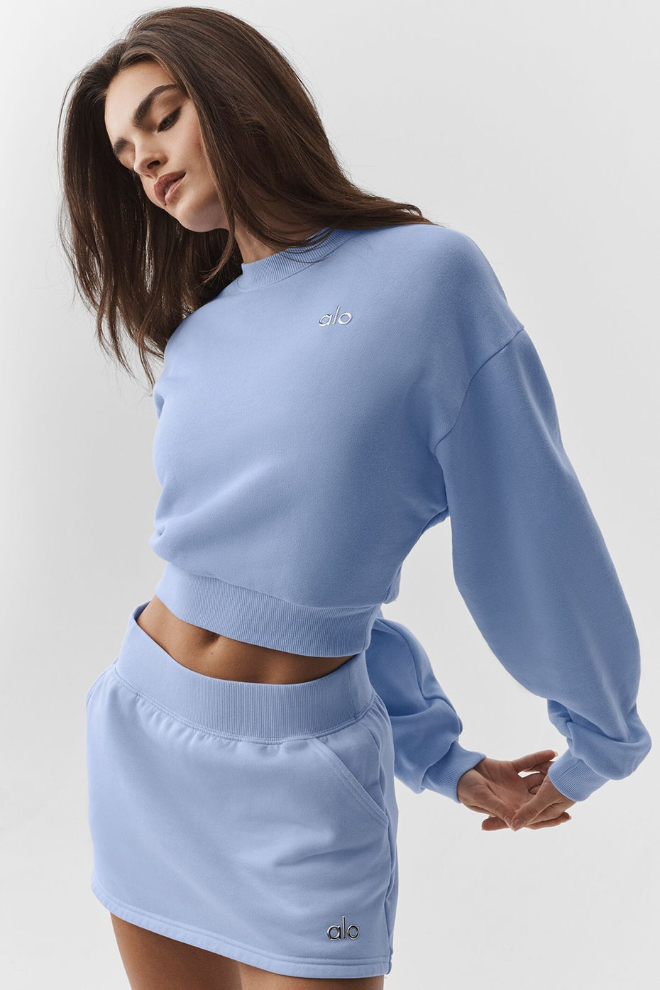 Cropped Accolade Crewneck - Light Provence Blue