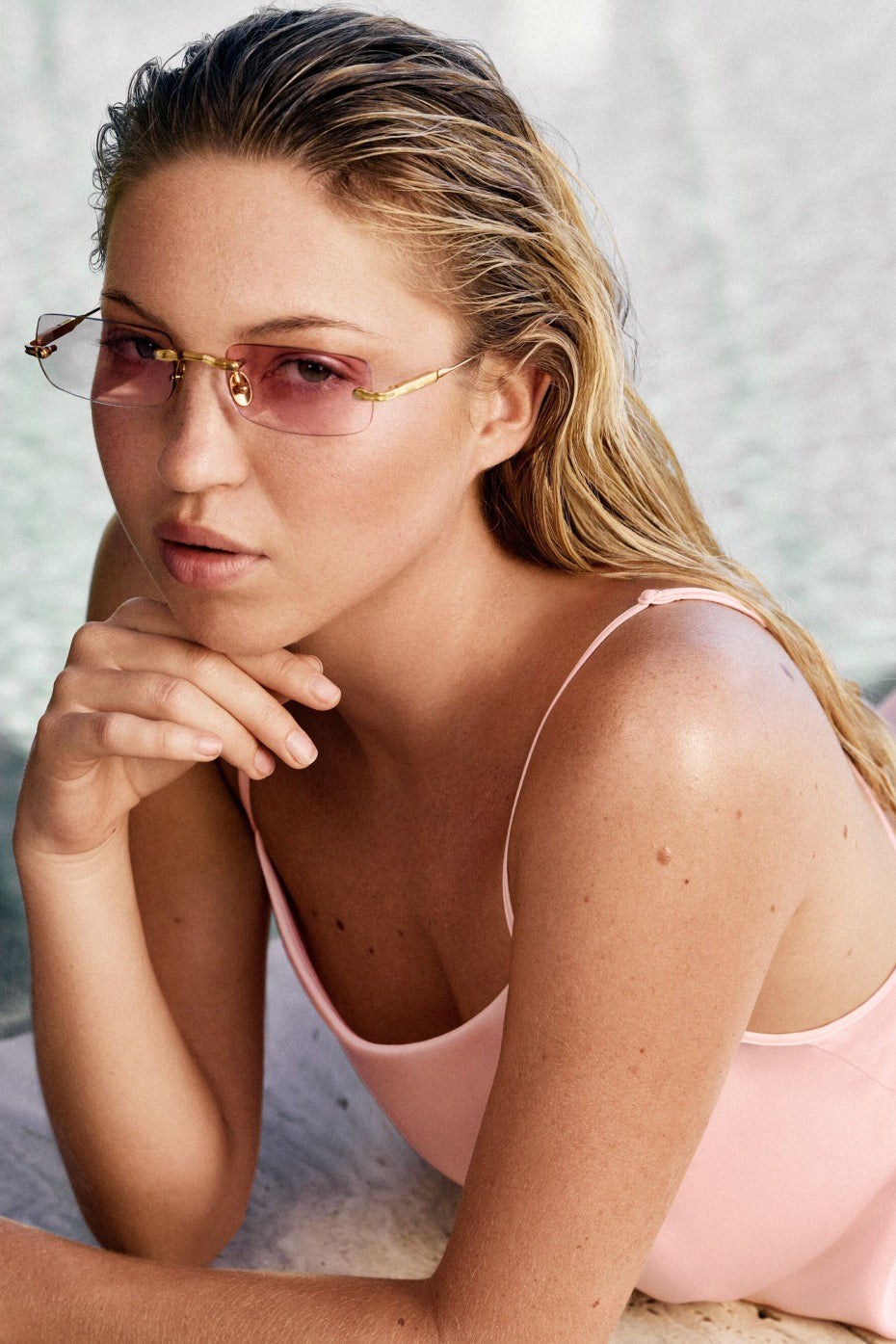 ALO Wire Frame Sunglasses - Gold/Pink Gradient