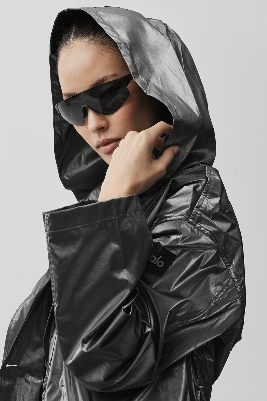 Metallic Break Line Trench - Silver Metallic