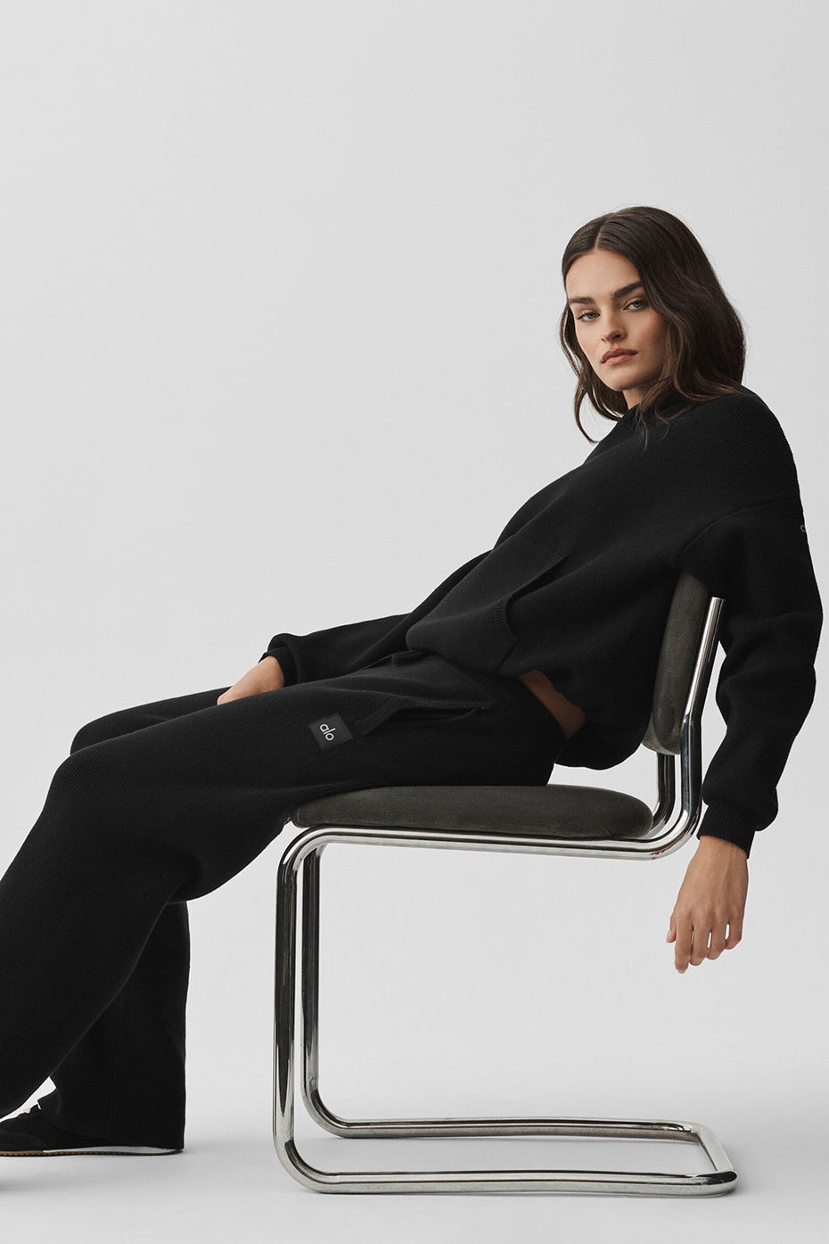 Scholar Straight Leg Sweatpant - Black