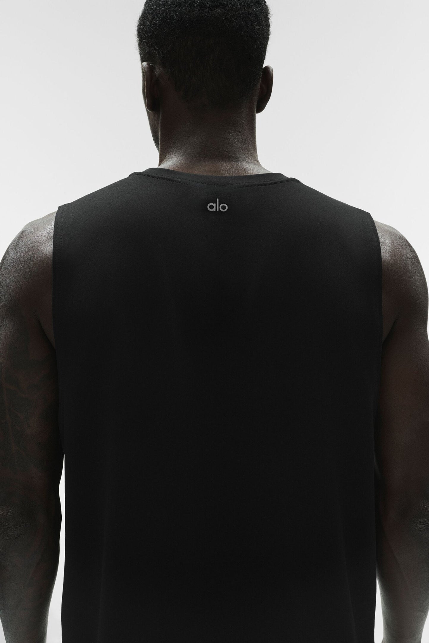 Conquer Muscle Tank - Black