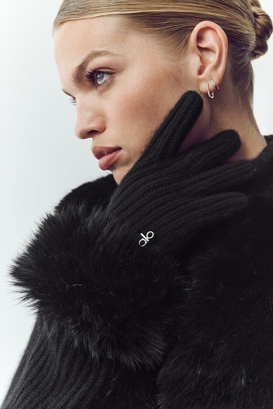 Courchevel Cashmere Gloves - Black