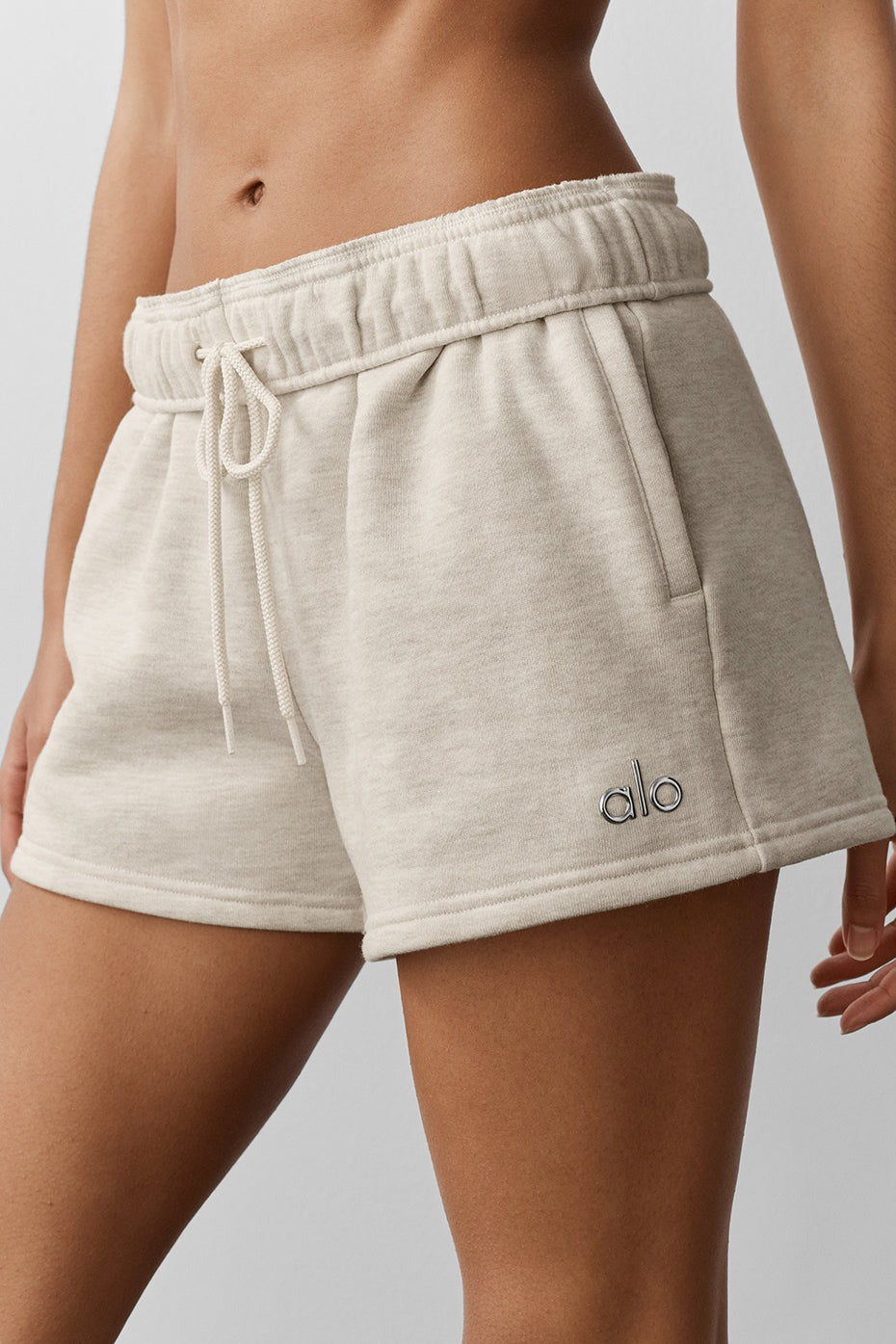 Accolade Short - Oatmeal Heather