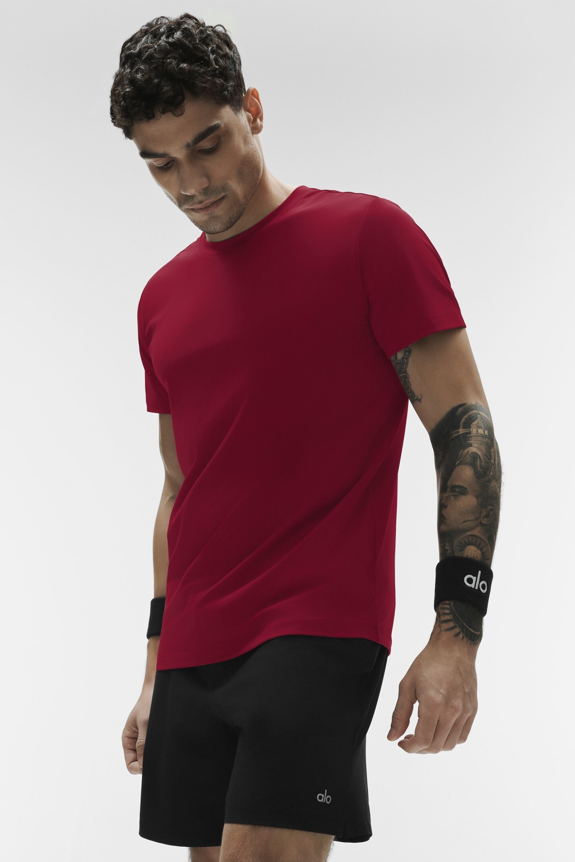 Conquer Reform Crewneck Short Sleeve - Garnet