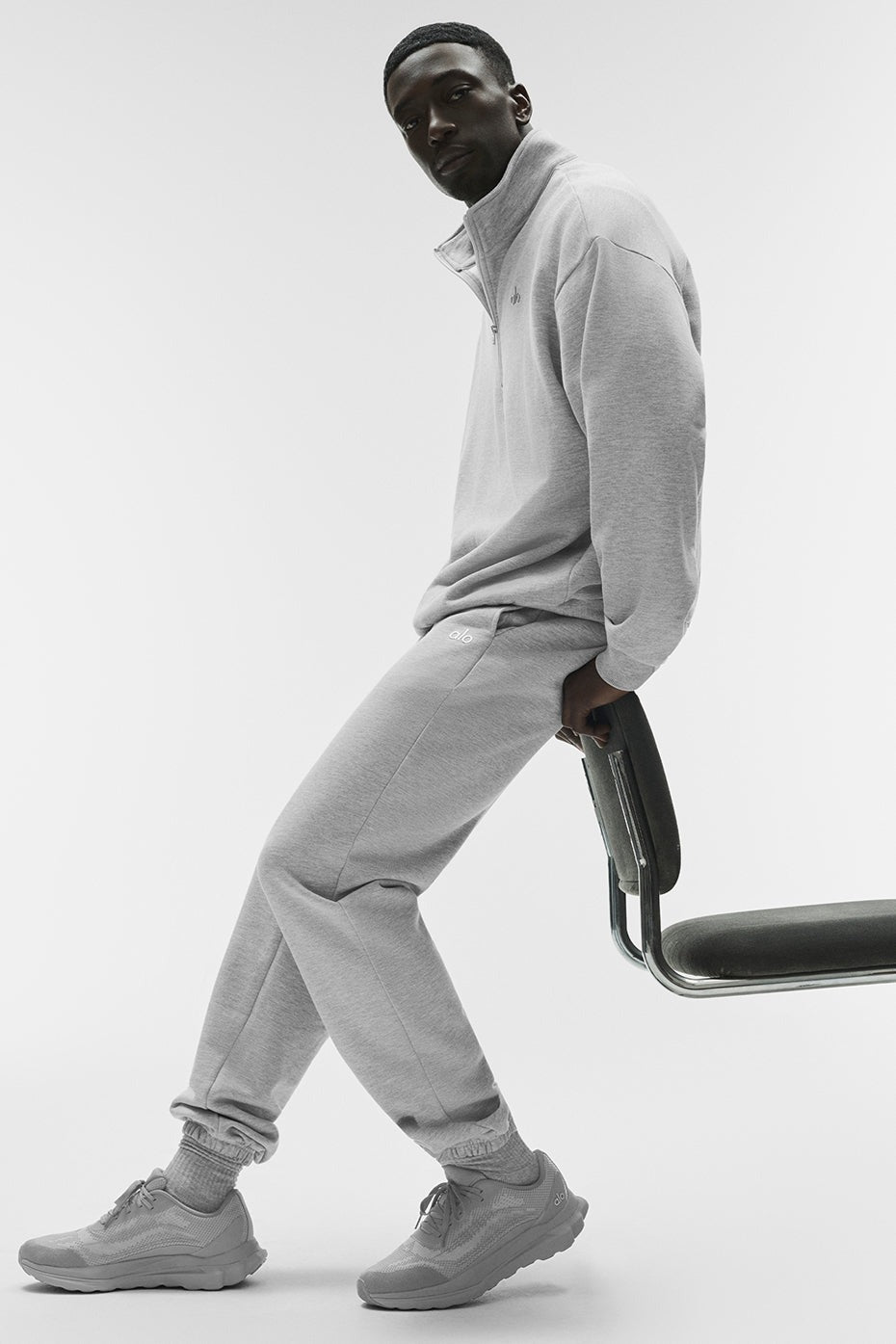 Accolade Sweatpant - Athletic Heather Grey