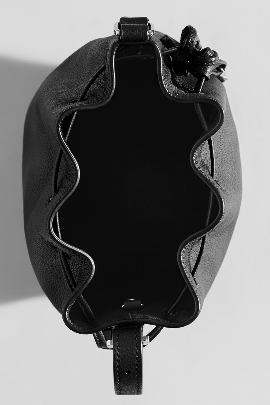 ALO Mini Balance - Black Leather
