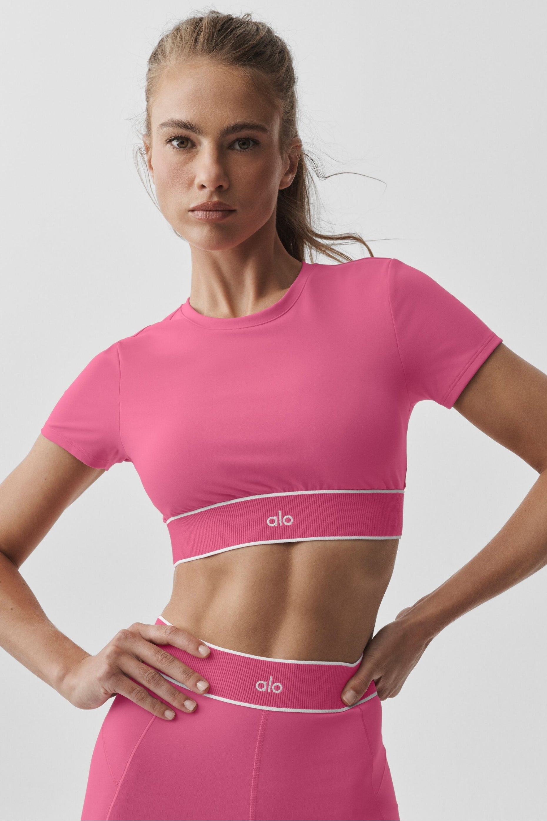 ALO Softsculpt Amp It Up Short Sleeve Bra - Paradise Pink
