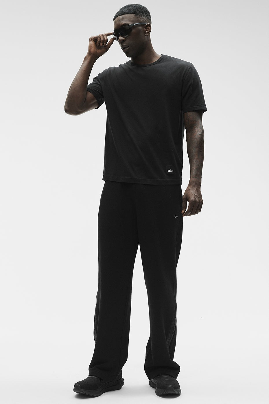 Essential Short Sleeve Street Tee - Black