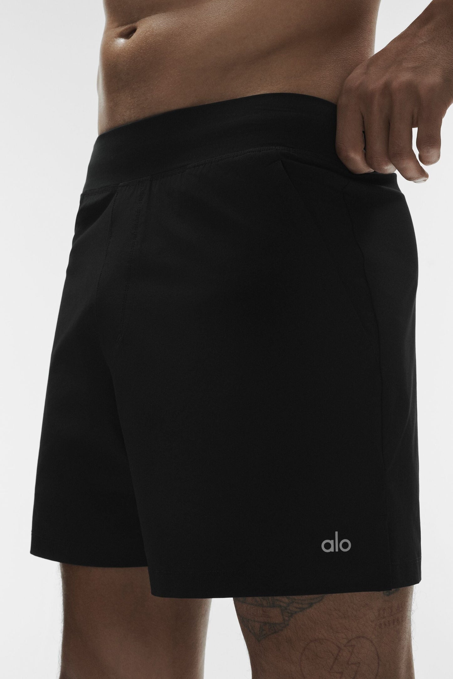 5" Repetition Short - Black