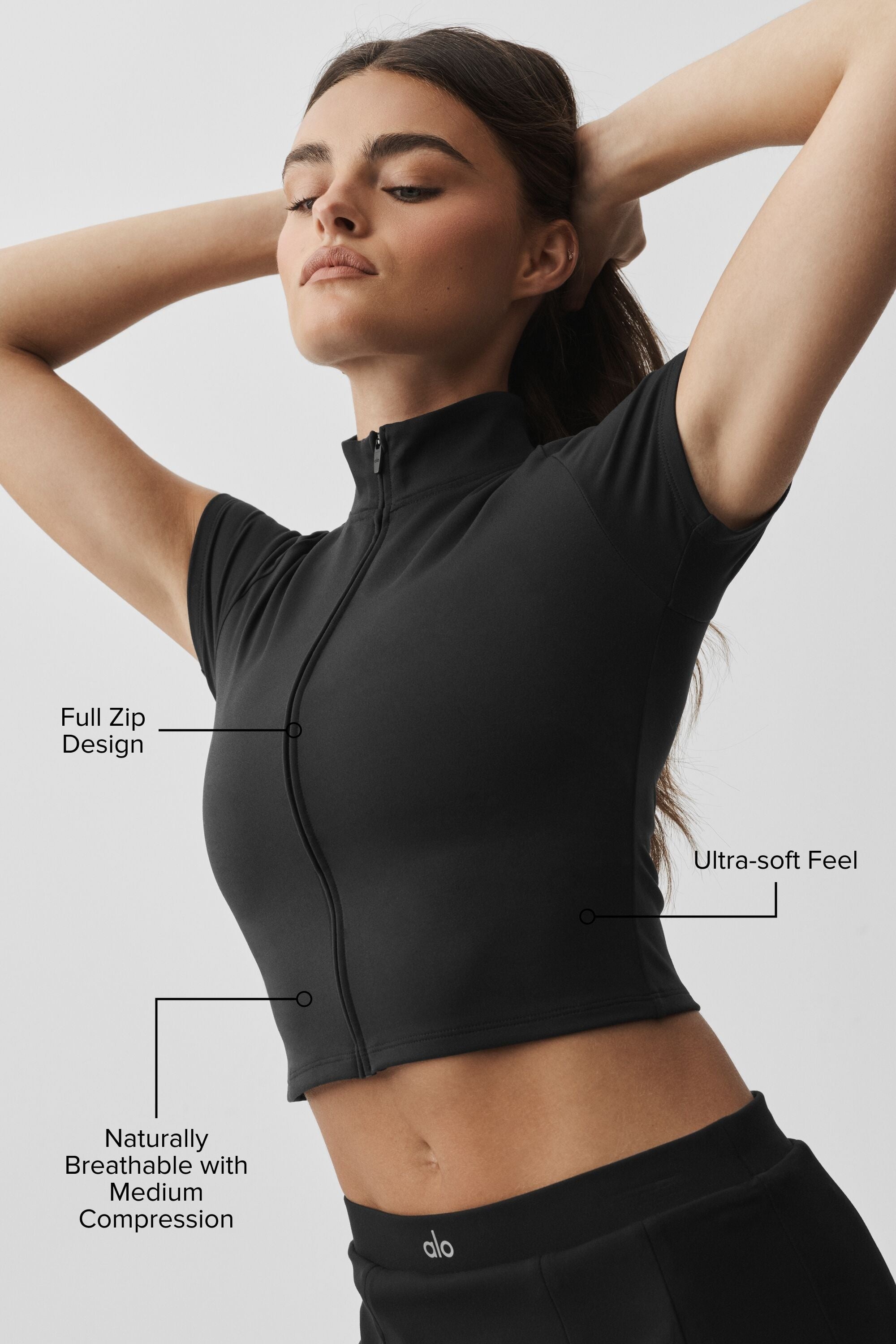 ALO Softsculpt Full Zip Short Sleeve - Black