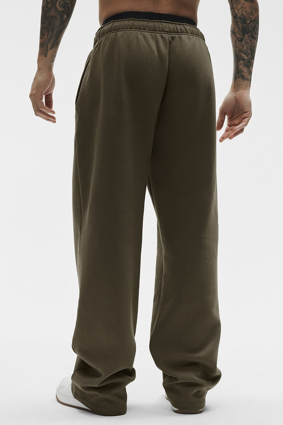 Accolade Straight Leg Sweatpant - Olive Tree