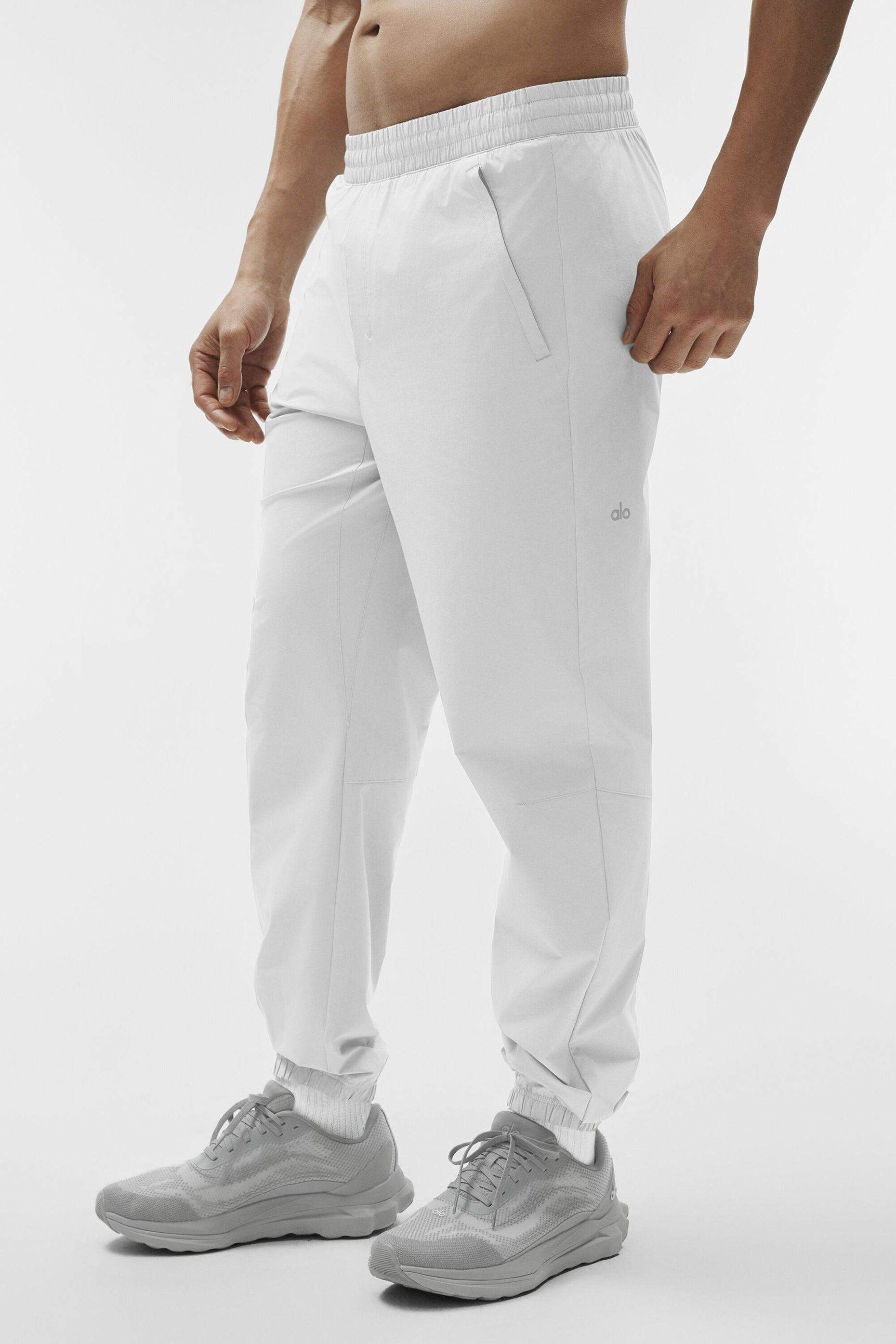 Repetition Jogger - Titanium