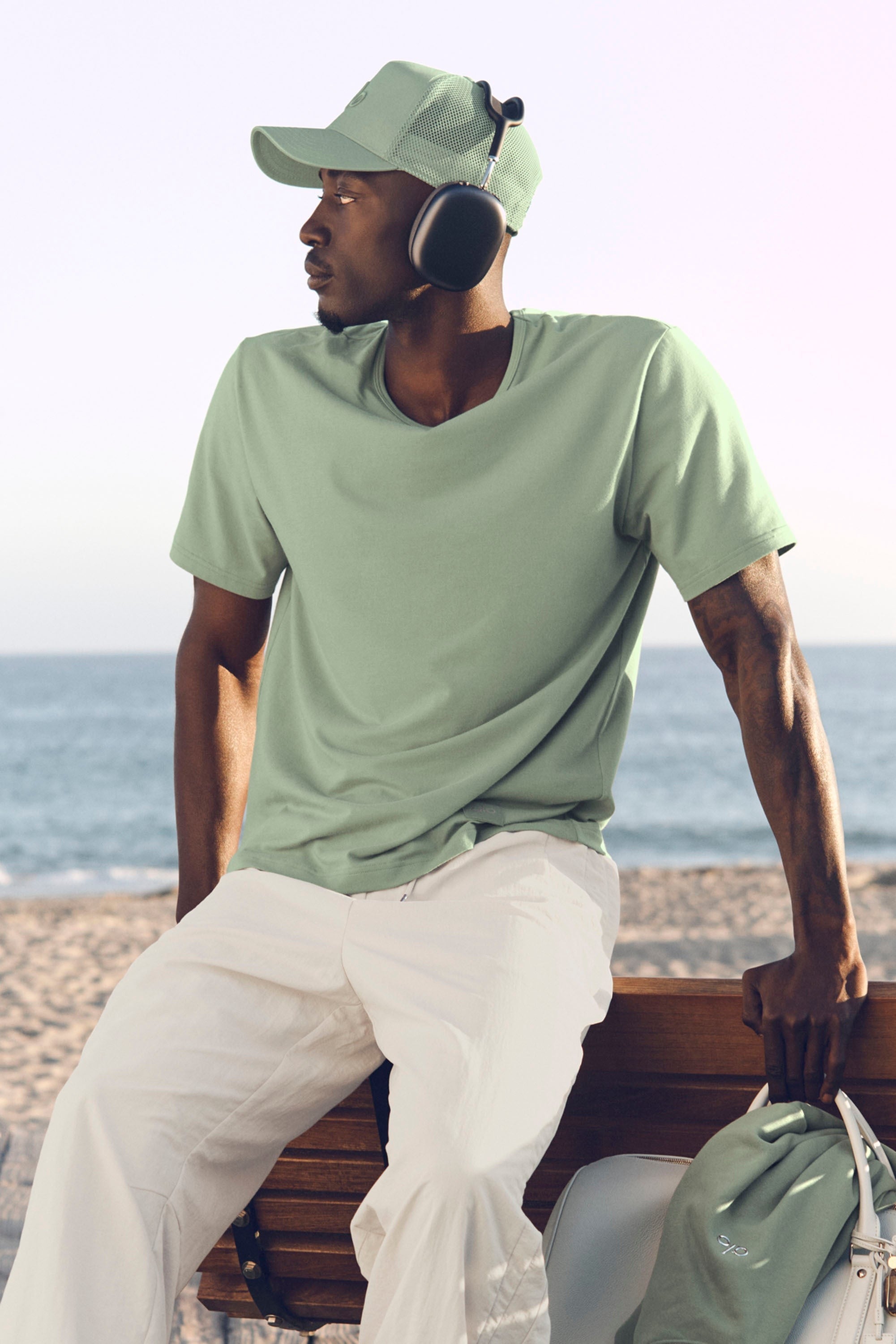 Street Essential Tee - Dune Grass
