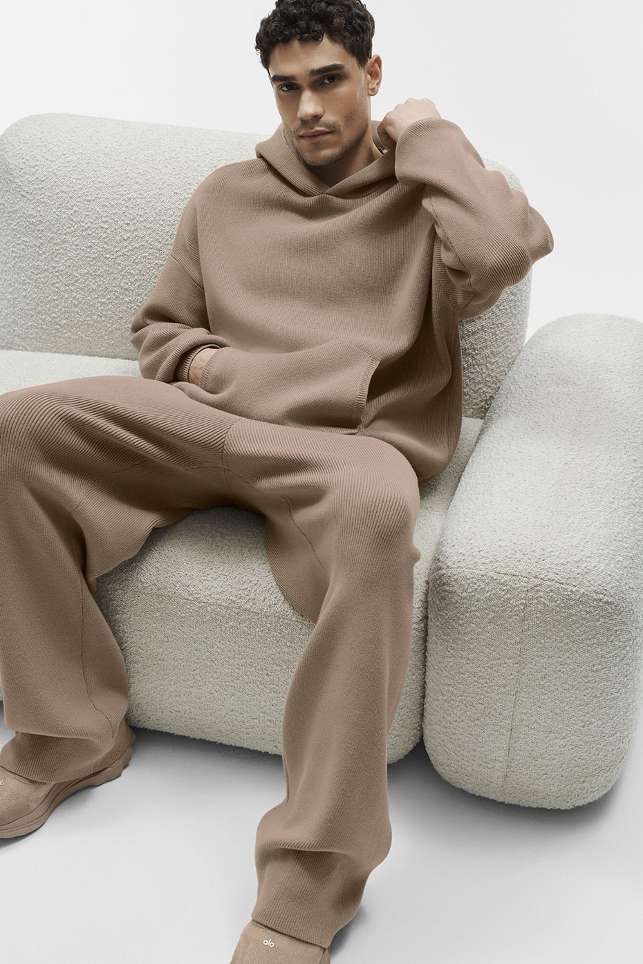 Scholar Hooded Sweater - Gravel