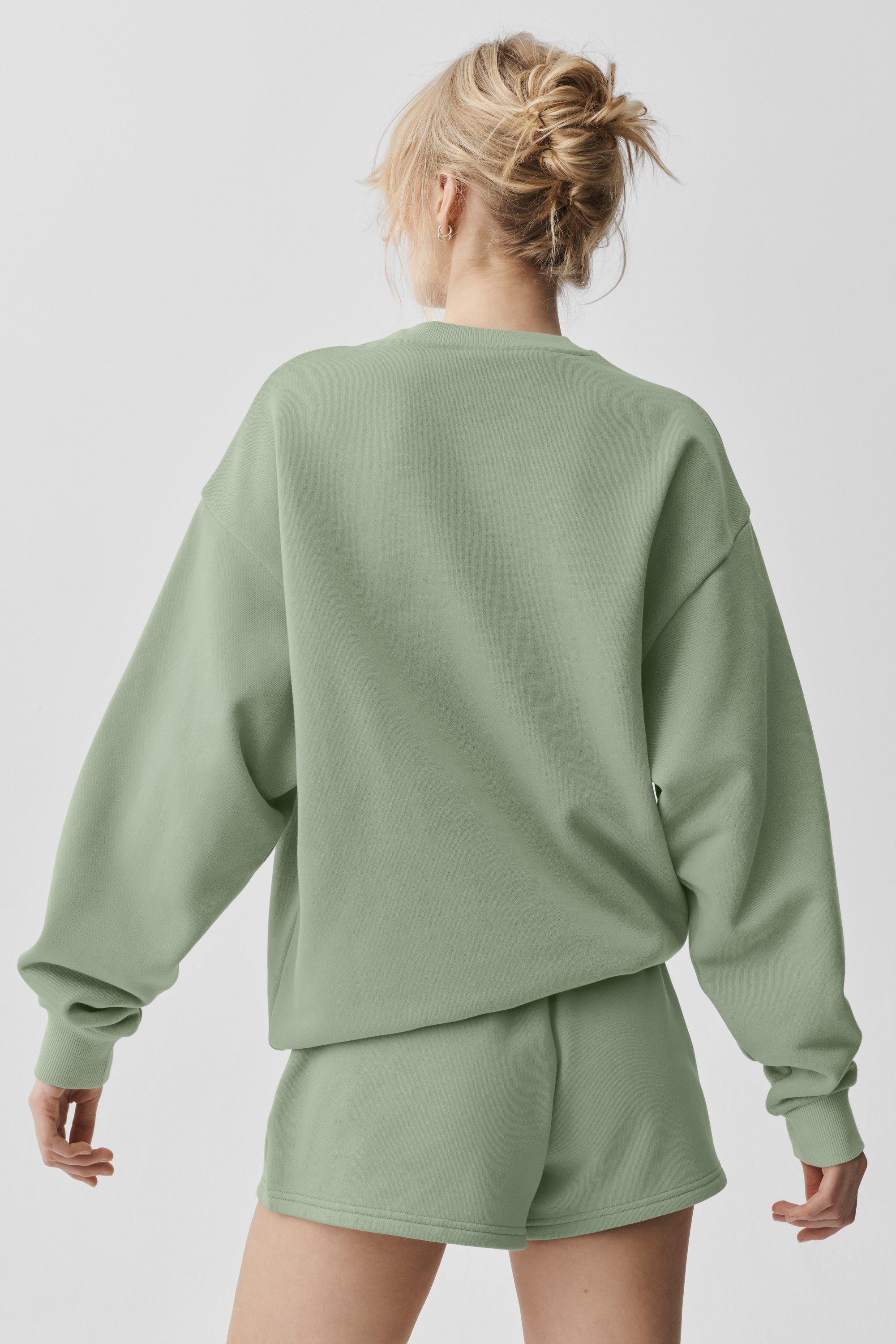 Accolade Crew Neck Pullover - Dune Grass