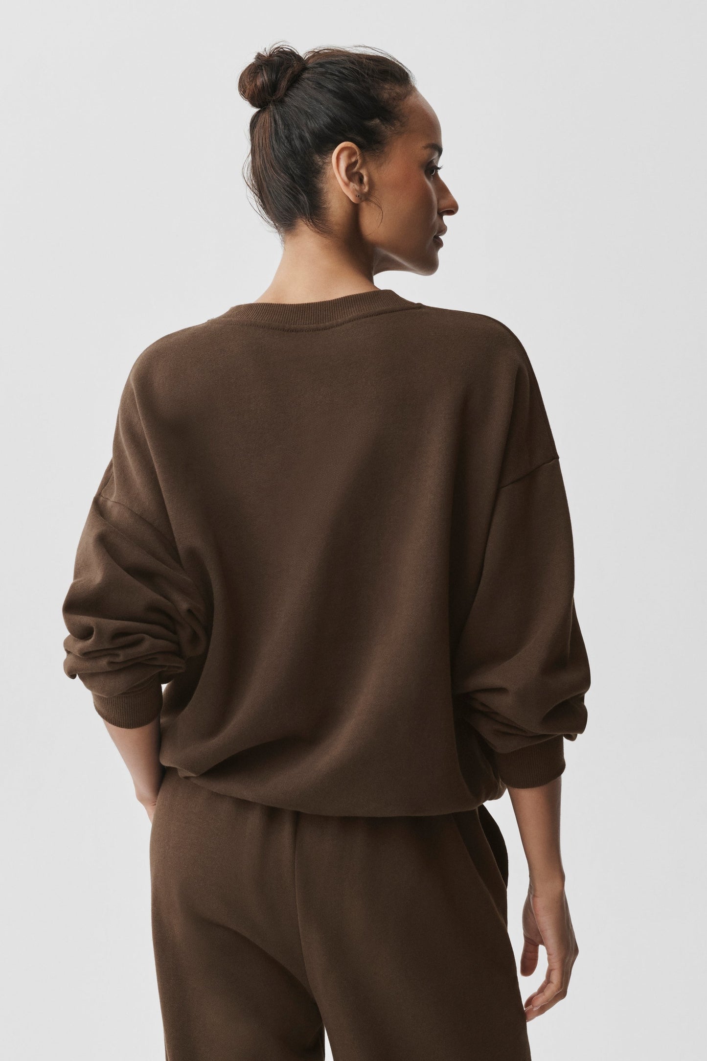 Accolade Crew Neck Pullover - Espresso