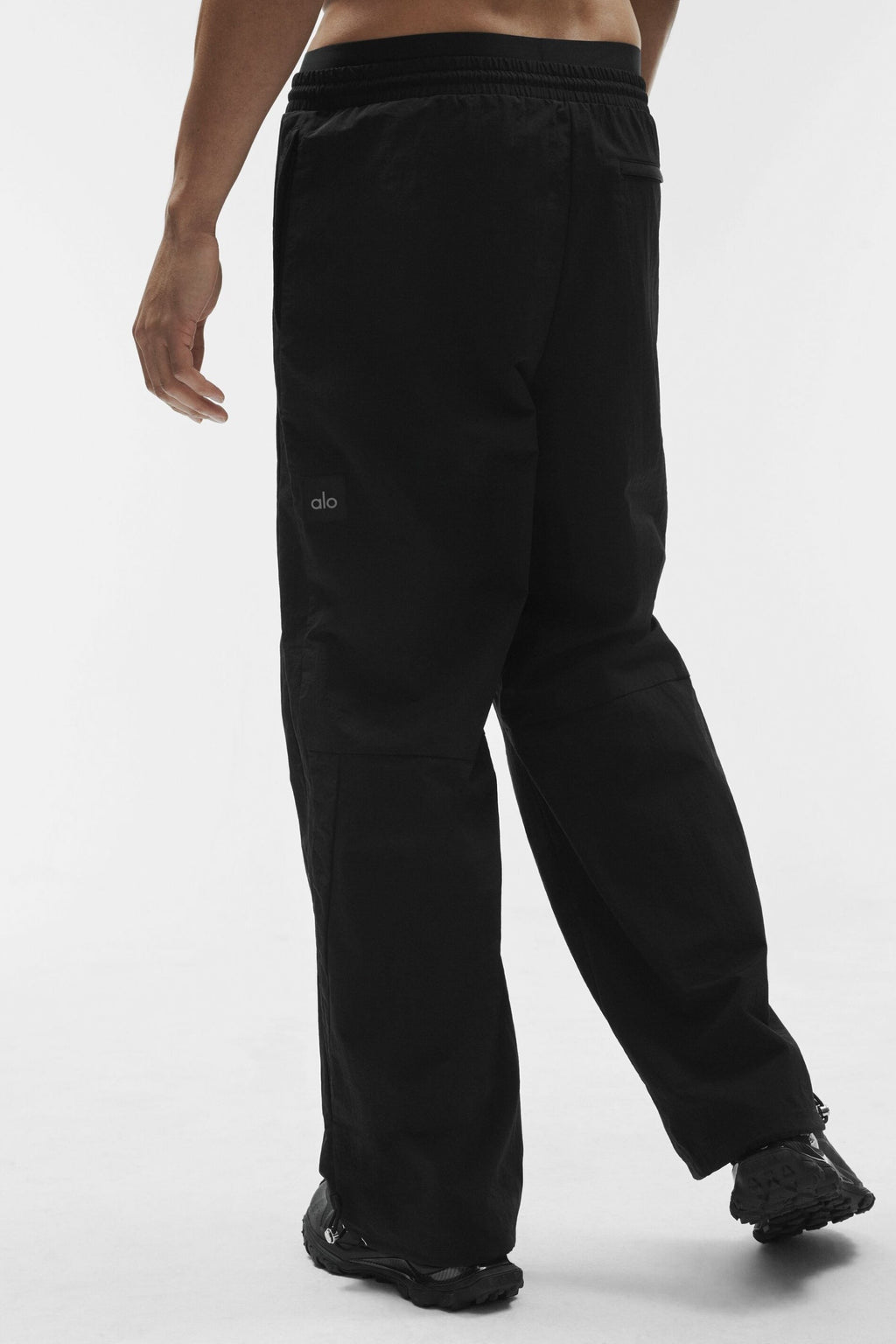 Takeaway Track Straight Leg Pant - Black