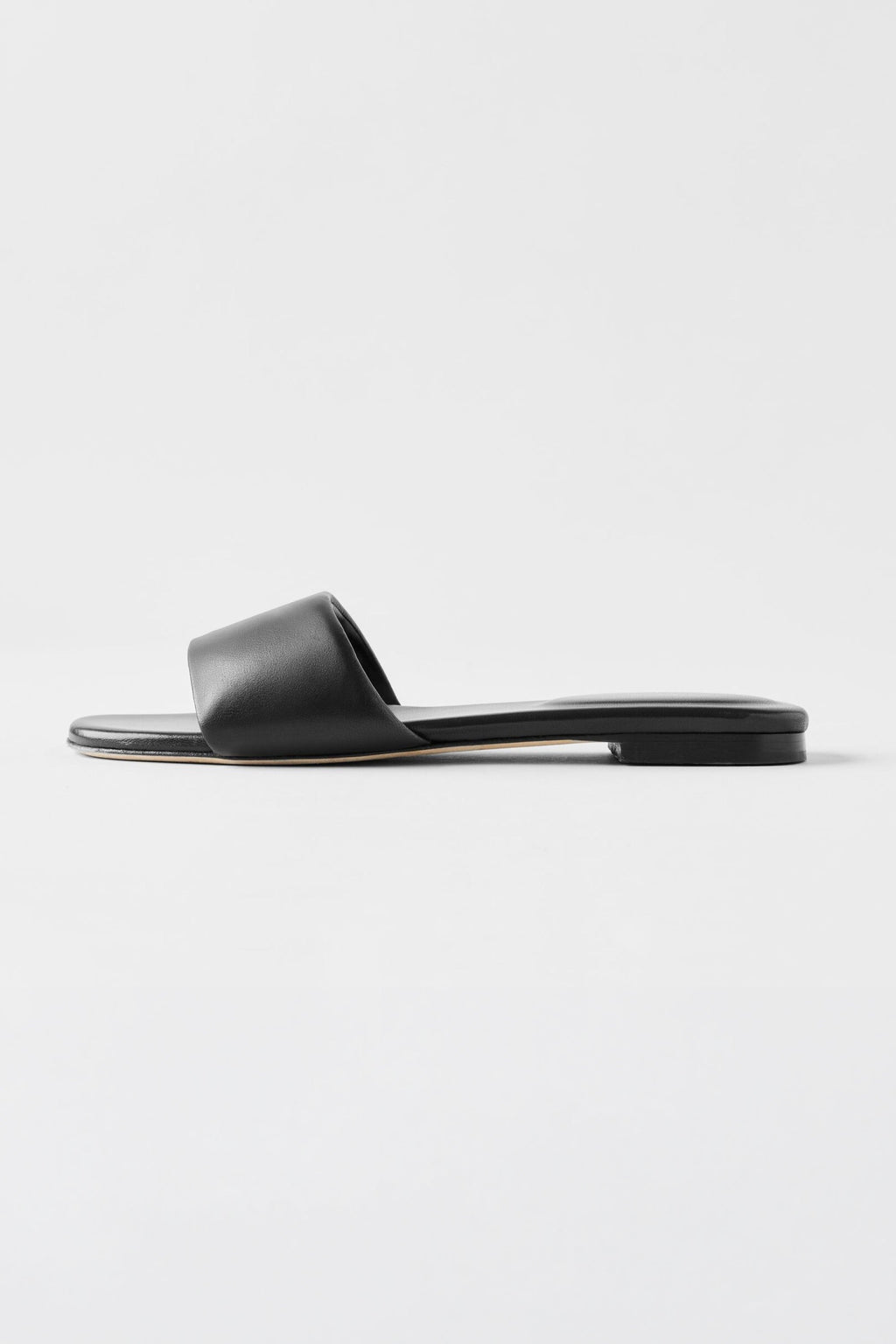 ALO Classico Sandal - Black
