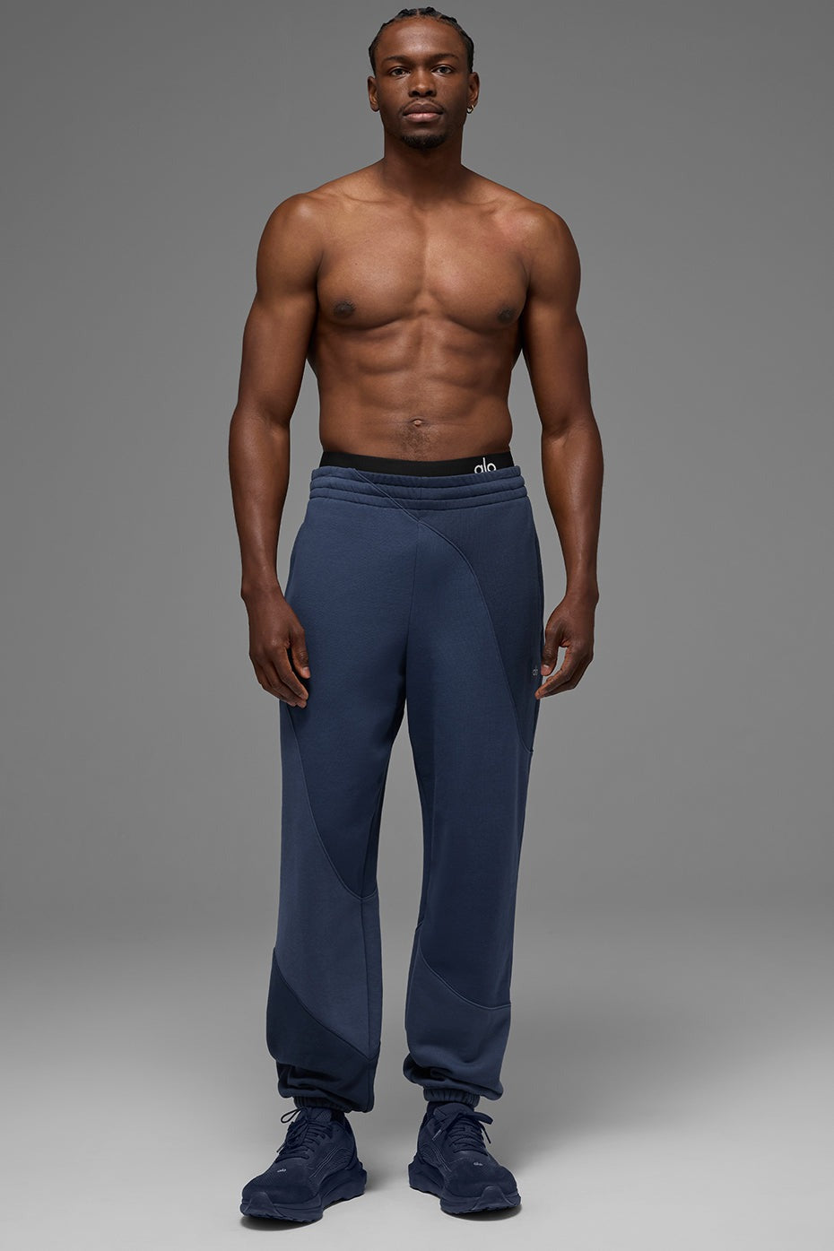Make Waves Sweatpant - Navy Tonal