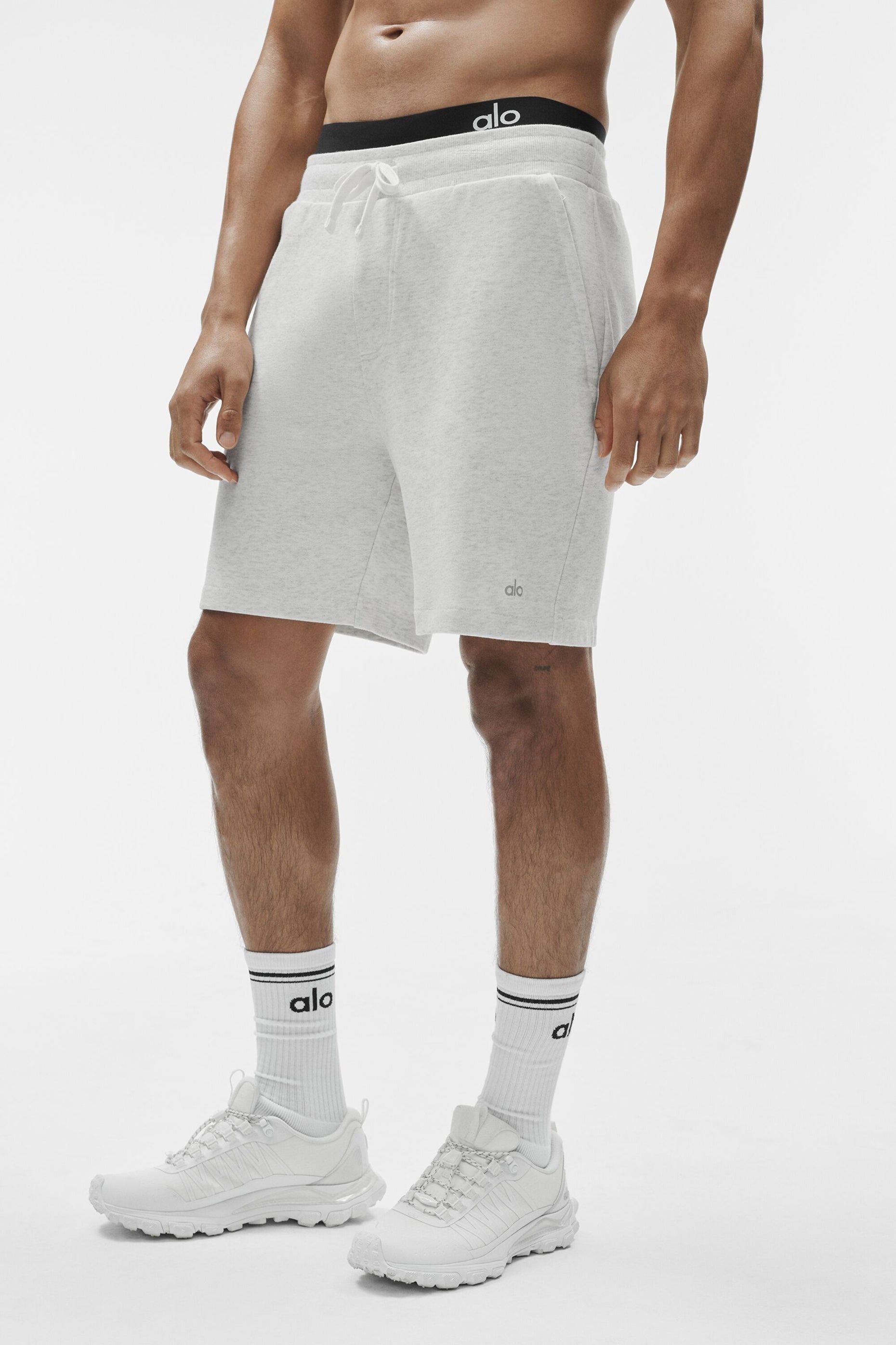 Chill Short - White Heather