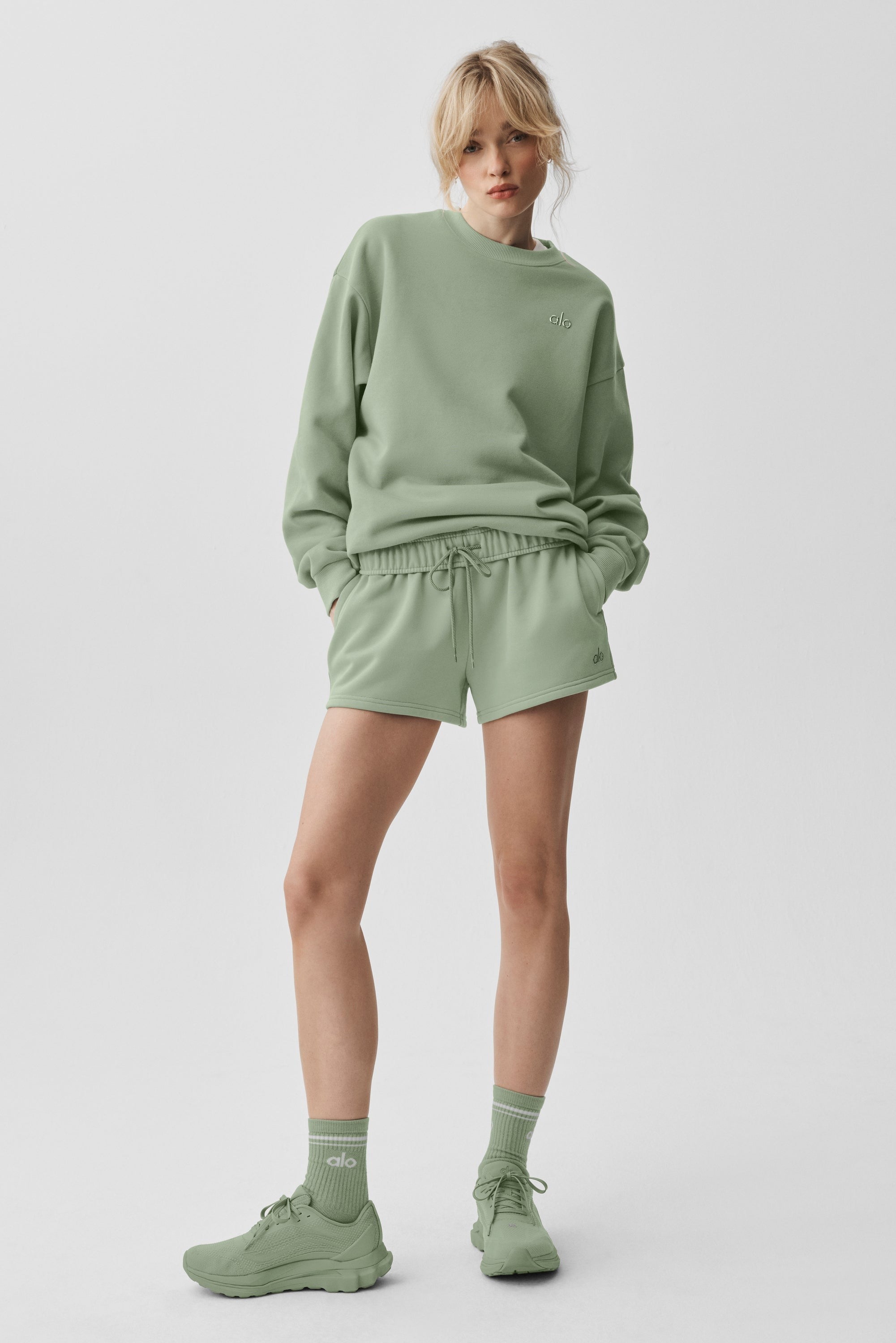 Accolade Crew Neck Pullover - Dune Grass
