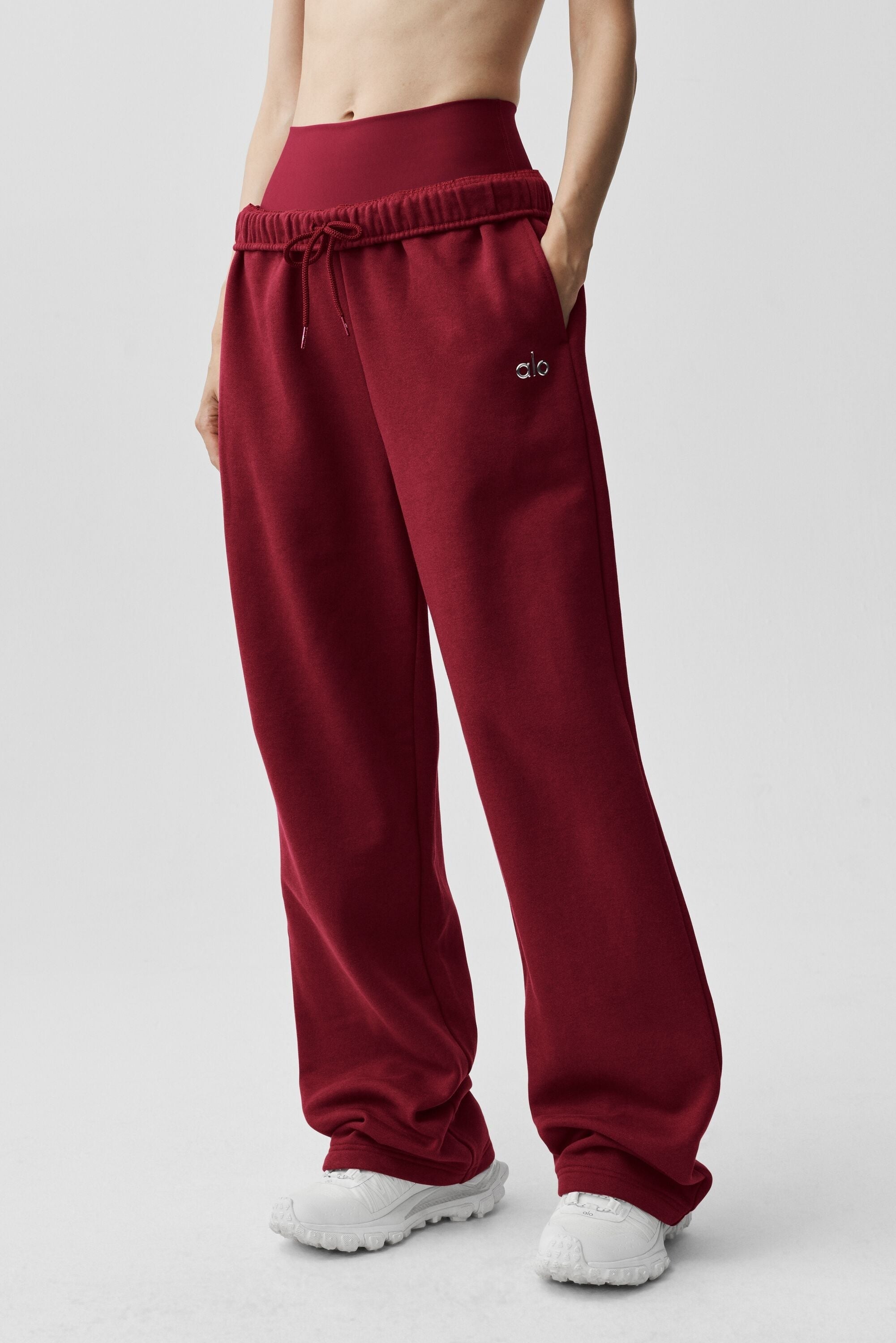 Accolade Straight Leg Sweatpant - Summer Romance Red