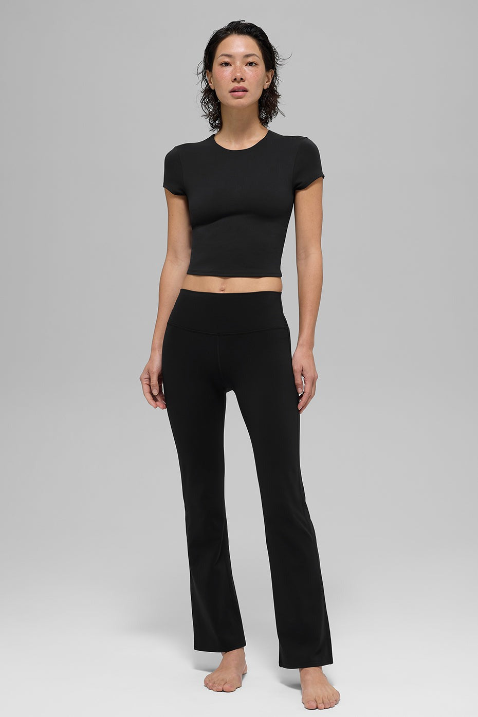 ALO Softsculpt High-Waist Bootcut Legging (Short) - Black