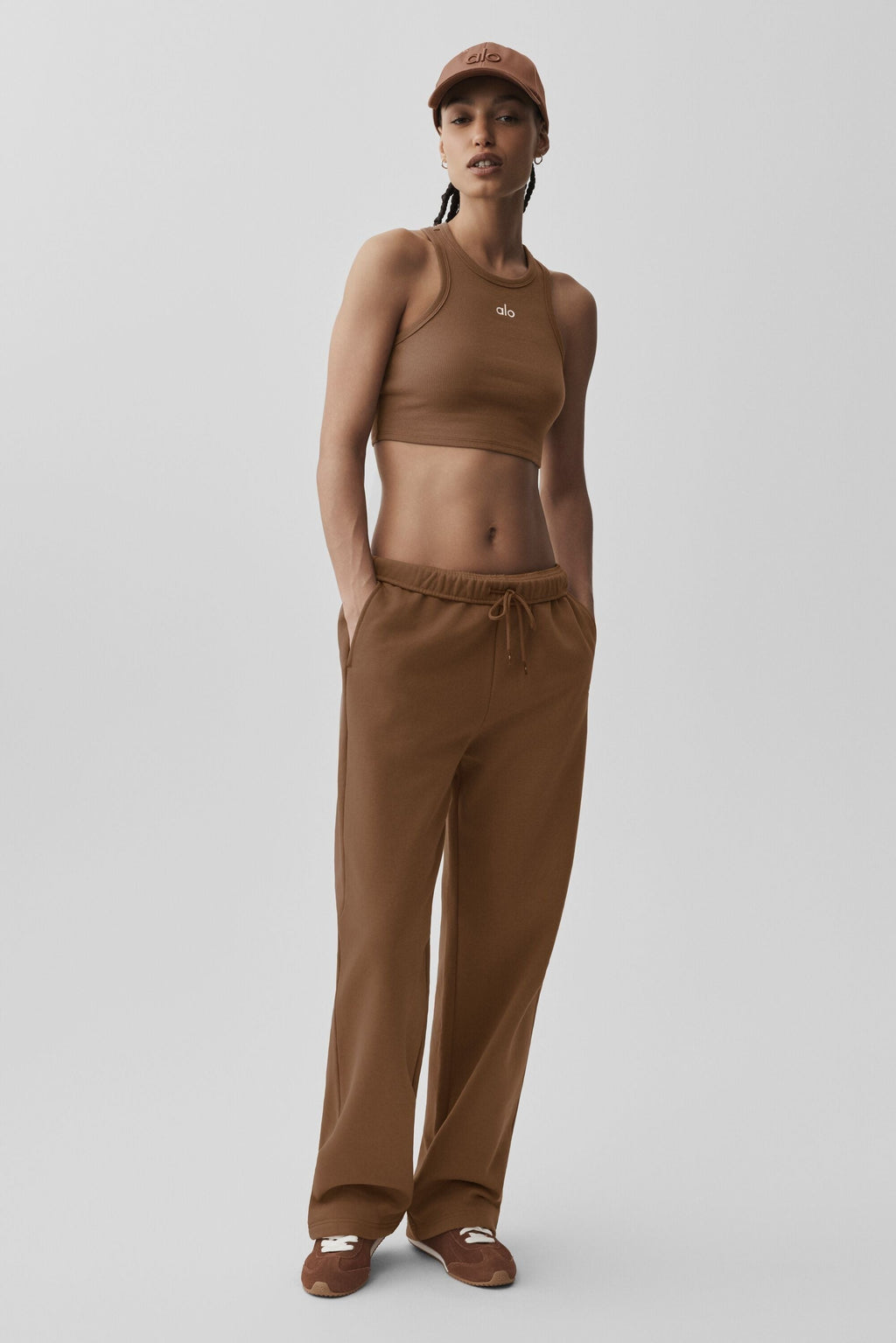 Accolade Straight Leg Sweatpant - Sun Kissed Brown